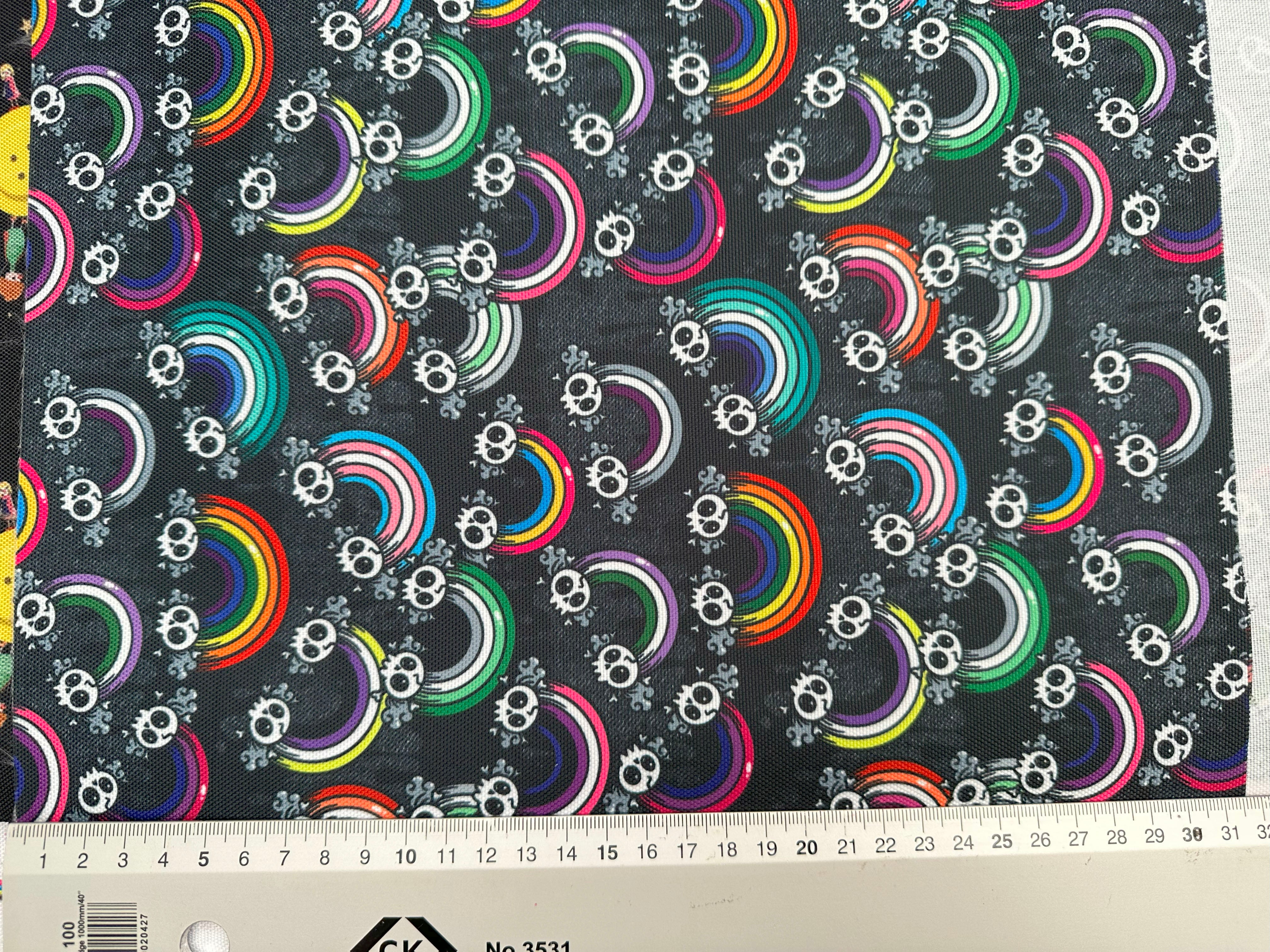 WPC Rainbow Skulls Off-Cut